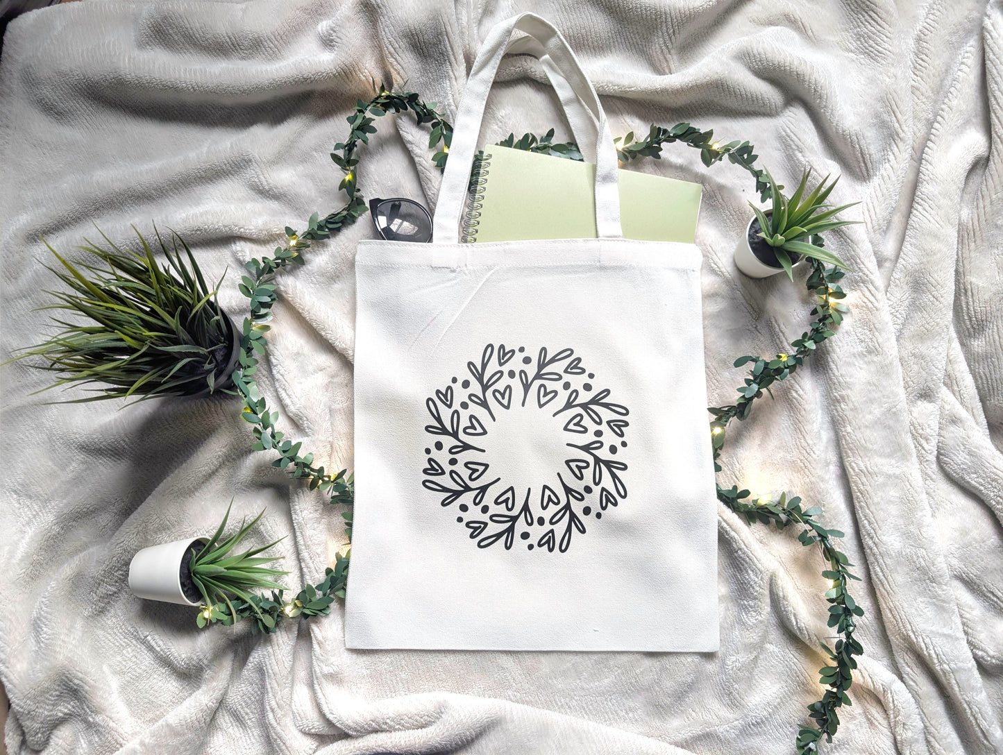 Heartleaf Wreath Tote Bag